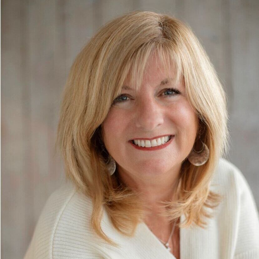 Darlene-Headshot Darlene-Headshot